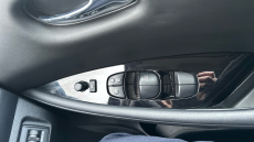 Nissan LEAF 110kW N-Connecta 39kWh 5dr Auto Electric Hatchback